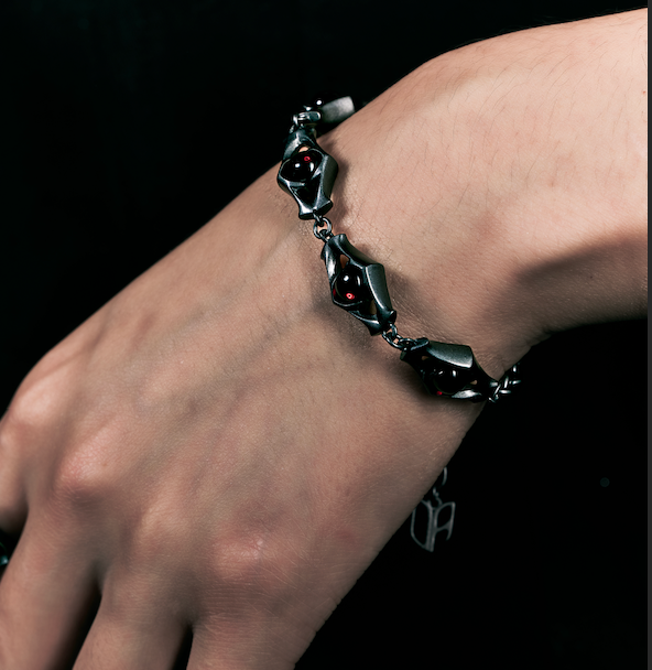 Orbit Bracelet | Matte Black & Garnet